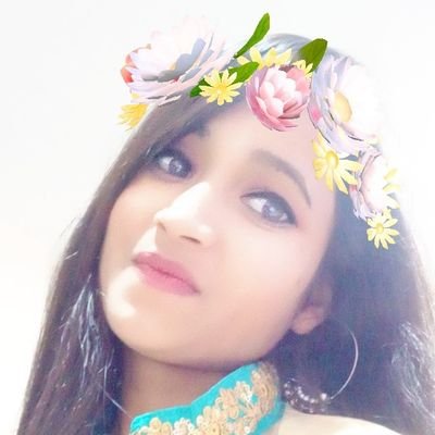 132Pihu's profile picture. I live my life in my own world 😈😈😈