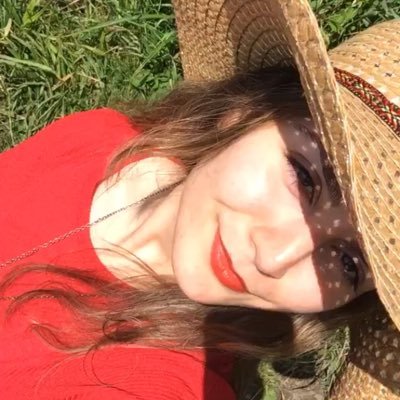 Eda25211's profile picture. 