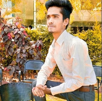 ShoebKh96196350's profile picture. Yield farming pro targeting top returns on @base protocols 🌾 #BaseYieldFarming