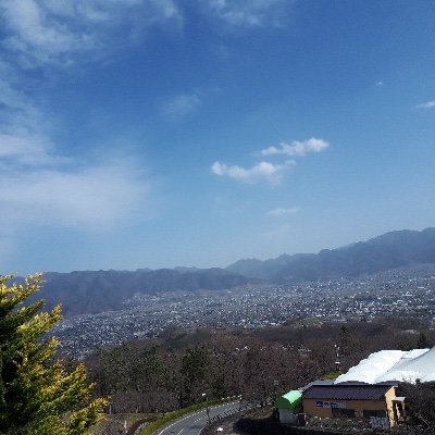 gDvs1dgkESuKOBc's profile picture. 