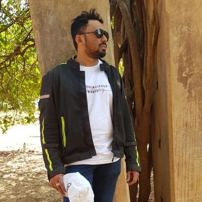 #motovlogger 🏍
      #traveler 🚴‍♂️
      #youtuber https://t.co/ub3P0TzhjU
with 2 k plus subscriber