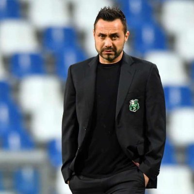 capiscerismo's profile picture. Capiscer.
❤️🖤