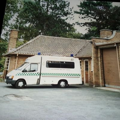 martinjameslow4's profile picture. 