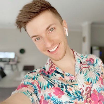 andrew_neale's profile picture. snapchat: andrew_neale