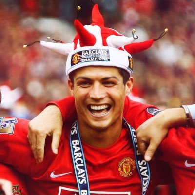 Aiming to connect with all Manchester United fans around the globe. A safe place to discuss & hear everyone’s opinions. We follow everyone back. #MUFC