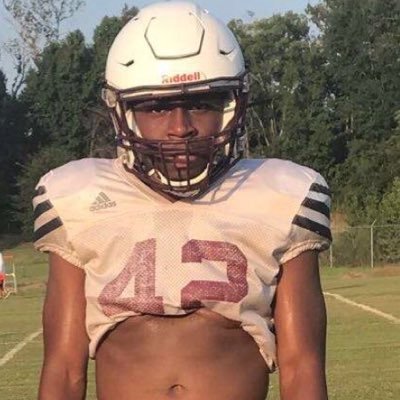 Heights high school RB\5’8 class of 2022 40yrd dash 4:50