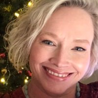 Deb (@thedocreads) 's Twitter Profile