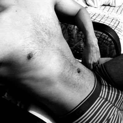 Julianmed316's profile picture. Hetero serio, educado y respetuoso. En busca de aventuras, experiencias y sexo casual. No drogas. NO GAY (Evite ser bloqueado)