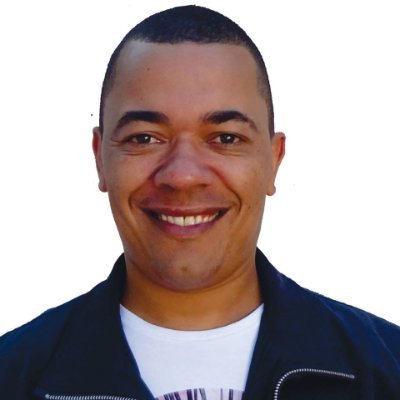 Sou Márcio Campos proprietário da Mc Faixas e pré candidato a vereador em Niterói, pela Rede. Nesse espaço pretendo falar sobre meus projetos e vida.