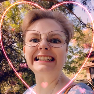Creative writing and English literature student at UOW. Book hoarder, cat lover and tea addict.