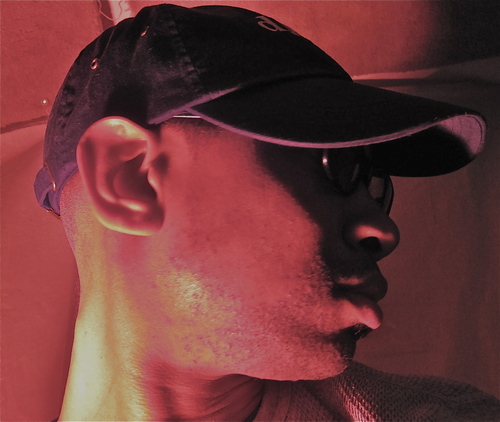 Occasional elitist and eternal optimist.  Born skeptic.  Abuser of prescription-strength chocolate.  Saturday night DJ: http://t.co/zA6JUnKUDX