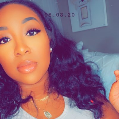 PoundedYaam's profile picture. Class with a lil' trash talk. ♏️