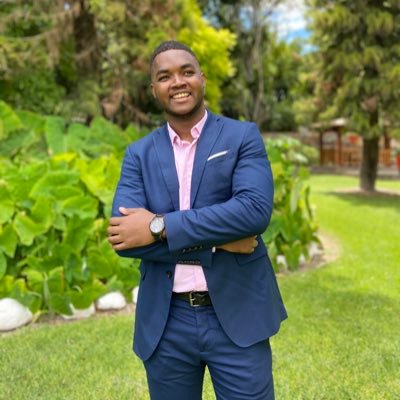 JeanDorSenatus's profile picture. 🇭🇹 Ayisyen | Enjenyè sivil 👷🏾‍♂️ |