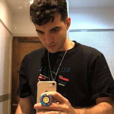 alwaysforjao's profile picture. 🌹 se você me amar demais, eu paro de te amar... um amor fácil me apavora. - reserva da @imaturapelojao.