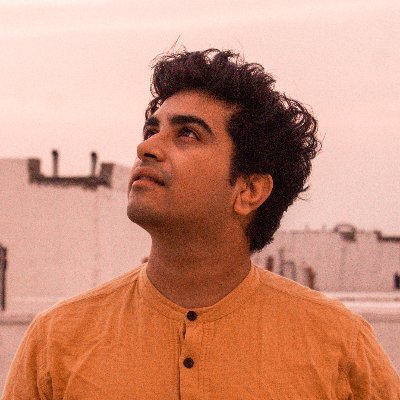 Singer-Songwriter from Delhi.
Dedicated towards making good and truthful music, music with an old soul disguised as new songs.
Listen to Jaan Boojh Kar Below!