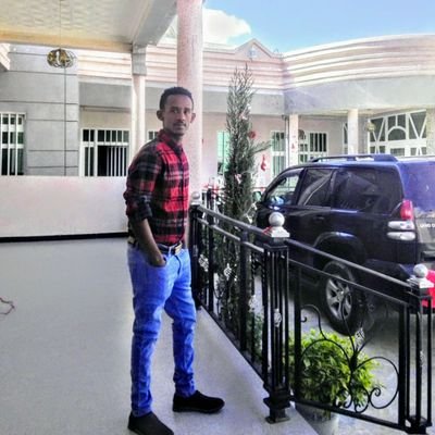 DejeneMulatu's profile picture. ለሁሉም ጊዜ አለዉ