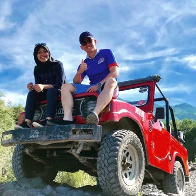 khrnrzli's profile picture. @4zfar’s 🌎