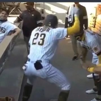 Fernando Tatis Jr. Dancing 🔥🔥🔥 #DoTheTatis #TatisEnergy #FriarFaithful #Padres