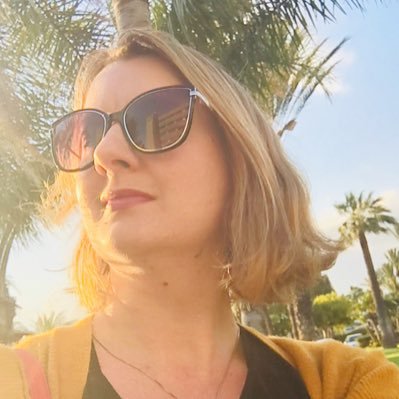 Voice, Singing, Accent & Dialect Coach. Teaching Fellow of Voice at GSA. She/Her