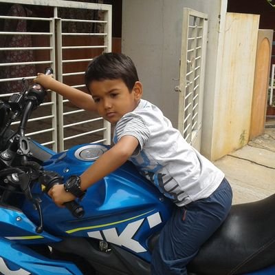 Madhumandya8's profile picture. 