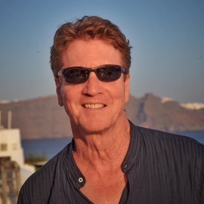 Ex-Montrealer, Picture editor (Hannibal, Ransom, Wynonna Earp, LandoftheDead) traveller, music, film, book and architecture obsessed. Instagram arrakis56