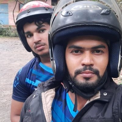 DiniduDeemantha's profile picture. Traveler