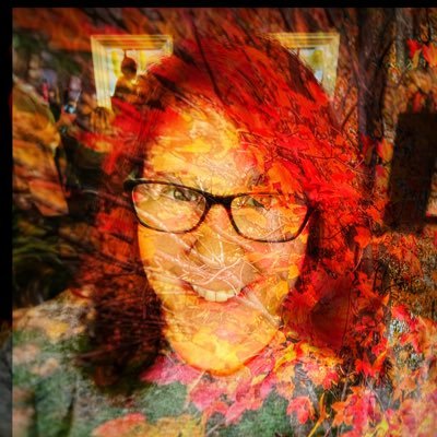 jen_newcomb's profile picture. lover of the corvids🐲 lefty 🤚bird nerd🦅master of illusion 🎪magnets🔋physics⚛️bringer of Fire 🔥 #206lostinspace🏳️‍🌈 bipolar