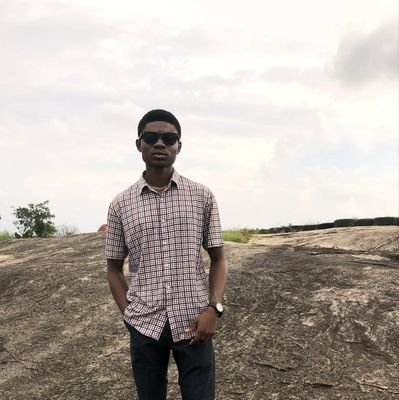 I believe in music and I resonate good sounds.
Content Creator | Civil Engineer | Rapper | Singer | Song Writer | Manchester United FC.