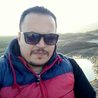 khettalaislem's profile picture. 
