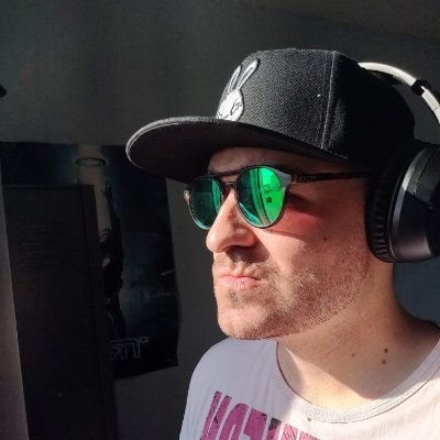 🎮 Co-Founder and CTO of @XPulZ_Gaming https://t.co/RcnJTRFQNb | Freelance - Fullstack Developer - Laravel - Vue.js | Gamer #EscapeFromTarkov