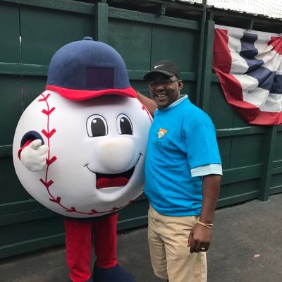 Michael32612867's profile picture. 