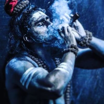मैं वक्त में विरक्त हूँ,.
मौन हूँ सशक्त हूँ,
एक अमिट आरेख हूँ,
हाँ मैं #विवेक हूँ।
अपनी कल्पनाओं को शब्दों में संजोता हूँ।
मेरी रचनाये likes में👇