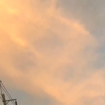 varuta_'s profile picture. ∞