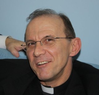 Jose56Ma's profile picture. priest