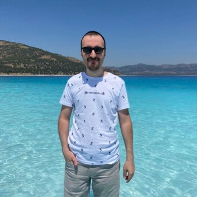 nasufozgur's profile picture. 