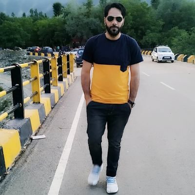 JavaidYaqoob7's profile picture. I am simply religious n pure hearted Icon 😘