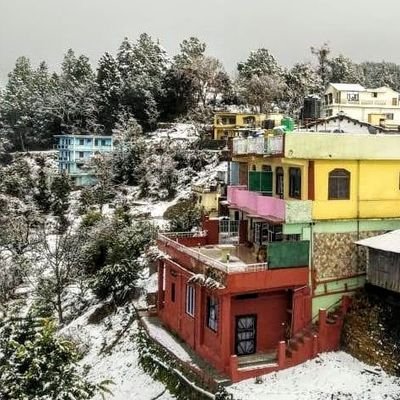 Himadri is a home stay in Shitla khet,a small hamlet in Almora district of Uttarakhand.
People love to watch himalaya,nature lovers,peace seekers are welcome.