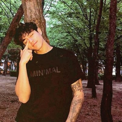 -NS(A)FW- RP •유바롬• he was made by God's endorphins that contain handsome face causes dying inside by his wild smirk, CHRISTIAN YU is the name. DPR + IAN