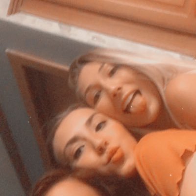 juliaparker982's profile picture. leavitt 18’ | farmington | 1/2/16 👼🏼