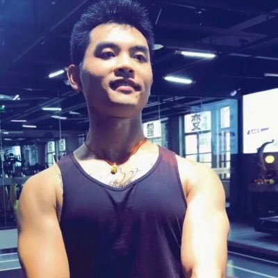 g742264285's profile picture. 體育
