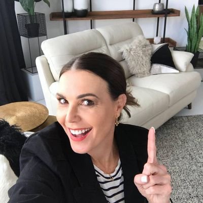 LopezMacria's profile picture. self love