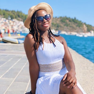 tatemapfumo's profile picture. 2018/19 @Cheveningfco Scholar 
2017 Mandela Washington Fellow