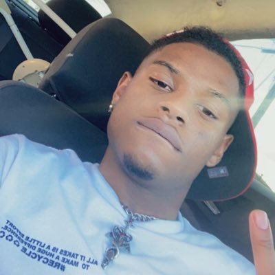 . fly high sie 🖤 CEO of RICHE$ SLIME support the brand @RICHES_SLIME