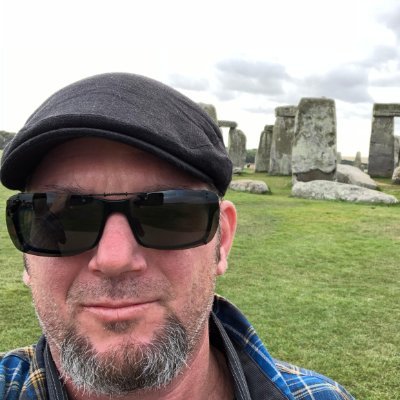 47yr old He/Him. Just a cool guy exploring the world. If you follow Me I'll follow you. 🤘