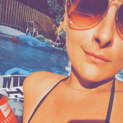 notsoprettynow1's profile picture. 