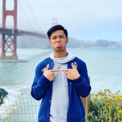 Never stop dreaming... 🌟
I stream video games ᵕ̈ • https://t.co/DCfrVNQpxu • @Twitch Affiliate • streams Tues and Thurs @2pm PST.