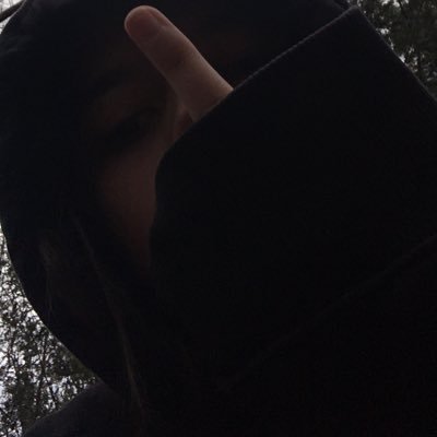 mbeeeee0's profile picture. 