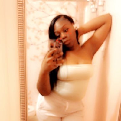 Own Boss, Own moves 💕💸🤩. #LLDQ 🕊. #MyGoalsAreOnlyForMeToAccomplish🥰.
