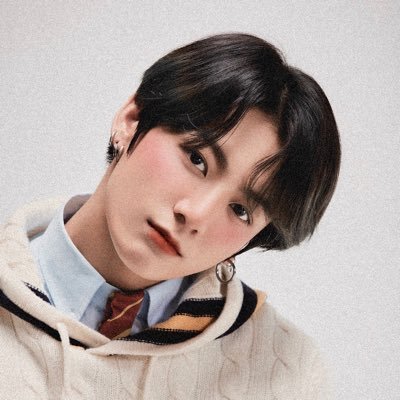 BOLING__BTS's profile picture. l