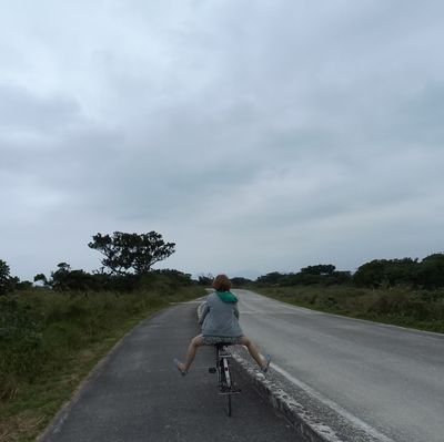 gimmemorebooze's profile picture. 旅人になりたい